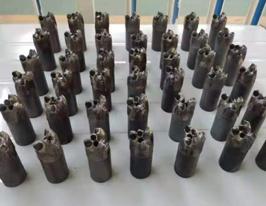 PDC烧结胎体钻头